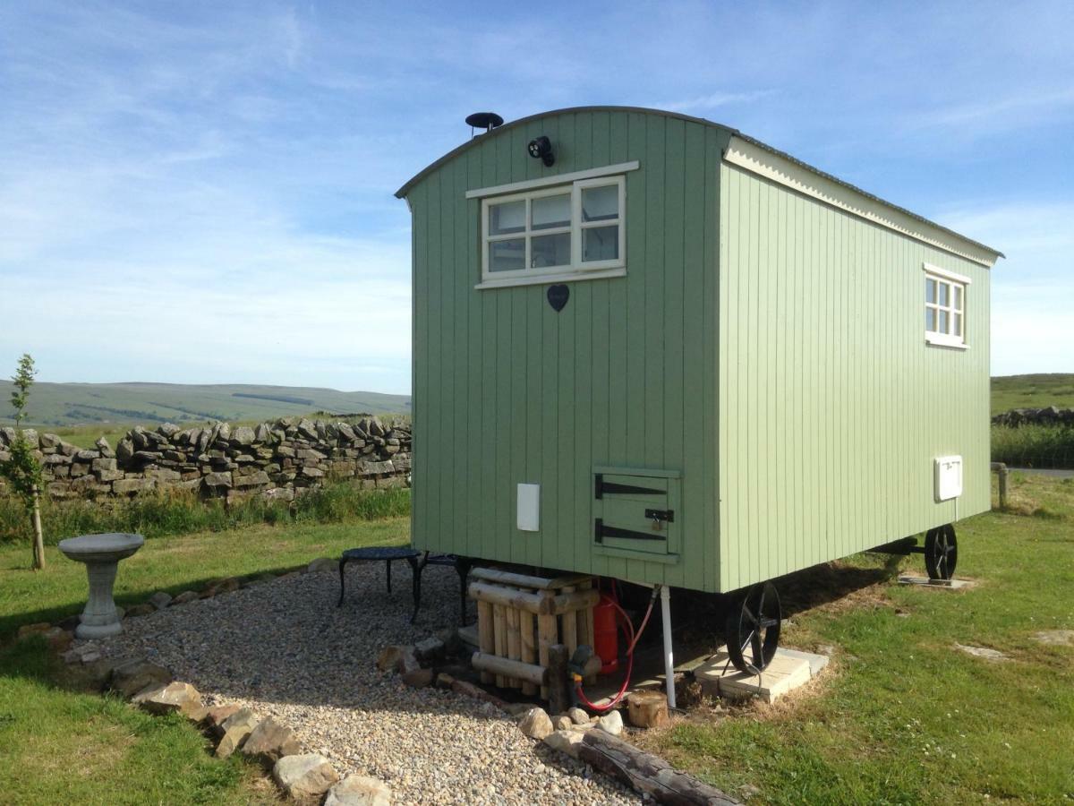 The Buteland Stop Rosie Off Grid Shepherds Hut Bellingham Exteriér fotografie